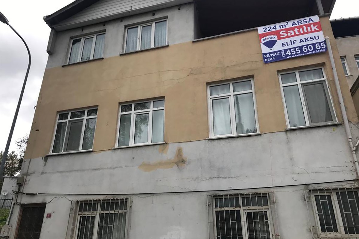 ÇAMLICA’DA 224 m² SATILIK ARSA