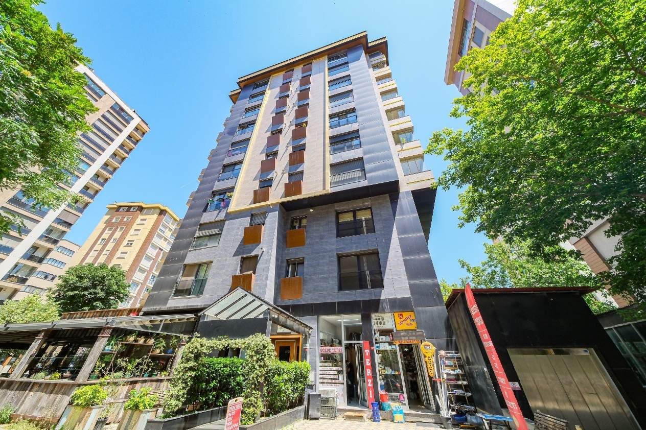 FENERBAH�E SAH�L PARSEL�NDE 1+1 K�RALIK DA�RE